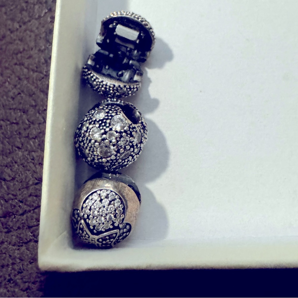 3 x Pandora spacers with crystal accents.